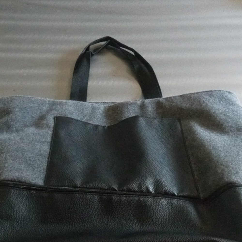 DSW Large Travel Tote